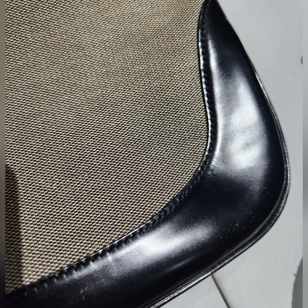 Gucci Jackie Shoulder Bag - Picture 5 of 16